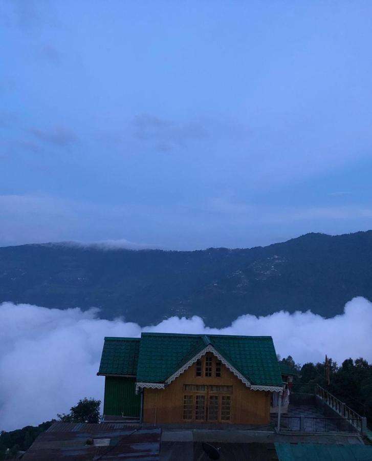 Raibas Homestay Darjeeling  Ngoại thất bức ảnh