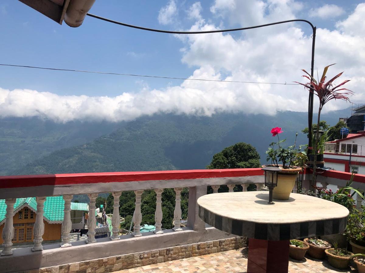 Raibas Homestay Darjeeling  Ngoại thất bức ảnh